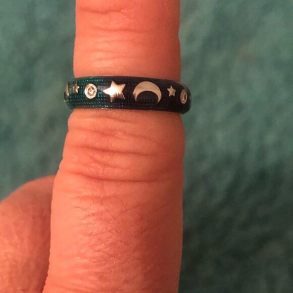 RETIRED 18K White Gold Green/Blue Enemel W Stars/Moon Hidalgo Ring - Picture 6 of 7